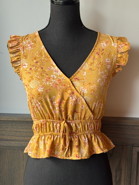 Pink Rose Tops - Pink Rose Mustard Floral Wrap Peplum Top small Euc